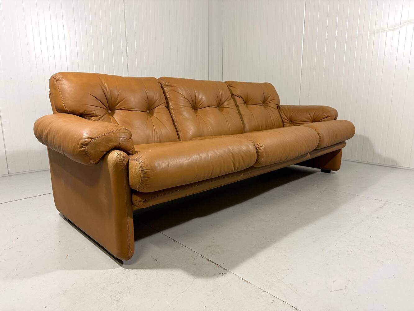 Canapé Coronado en cuir de Tobia et Afra Scarpa pour B&B Italia