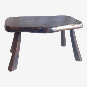 Table basse brutaliste en bois massif – années 50/60