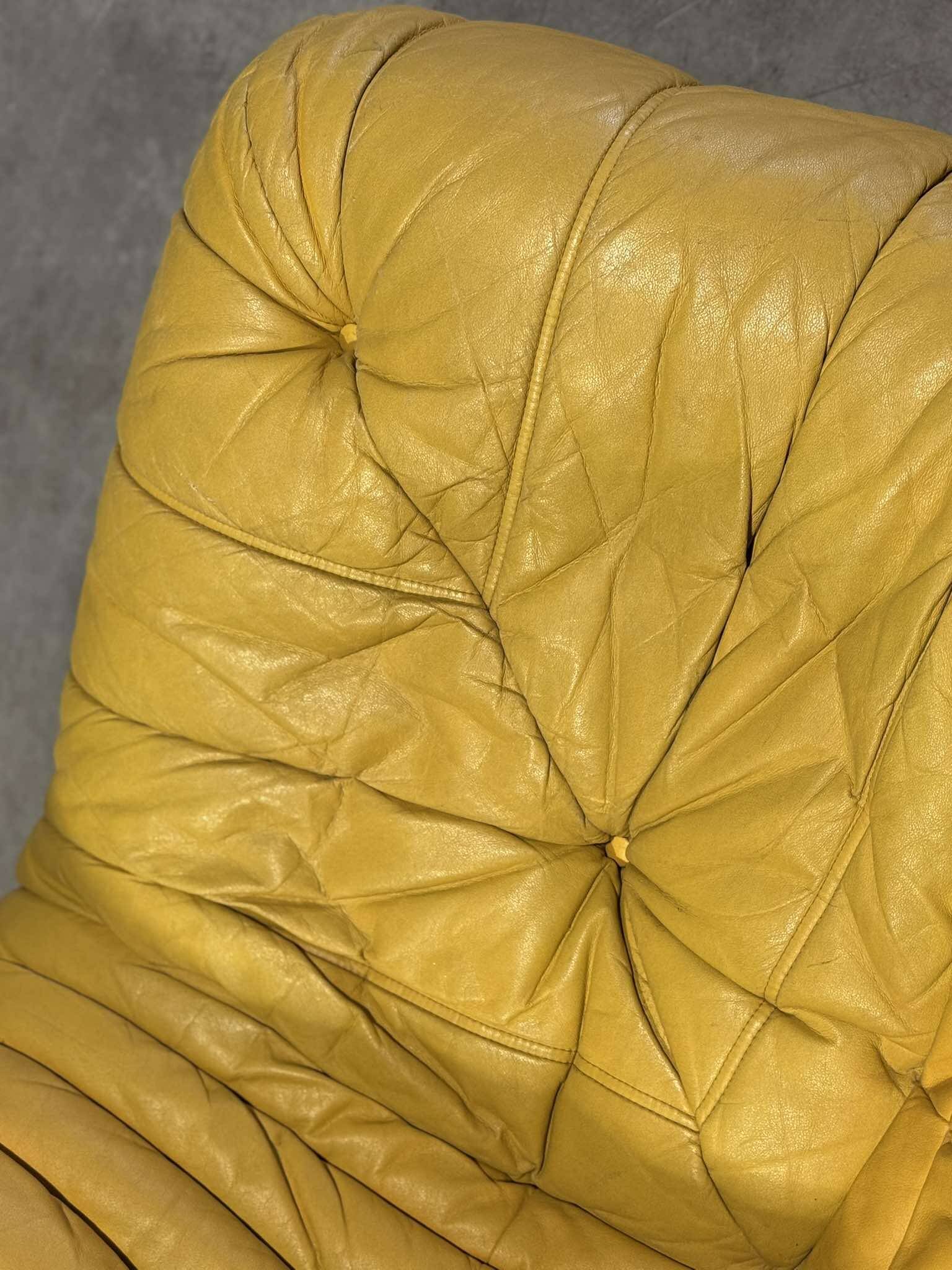 Togo - ligne roset - yellow leather
