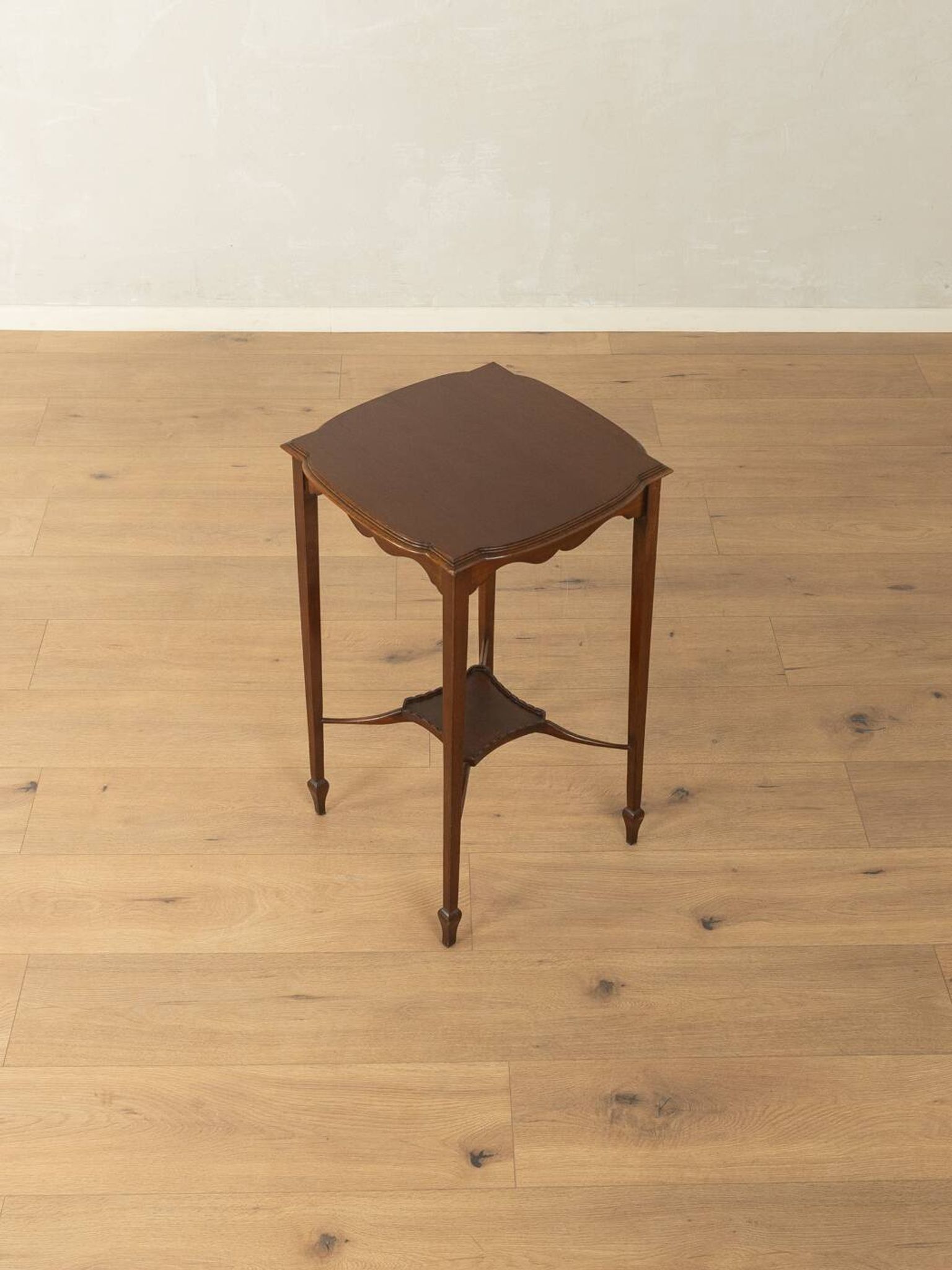 Table d'appoint Art Nouveau des années 1910