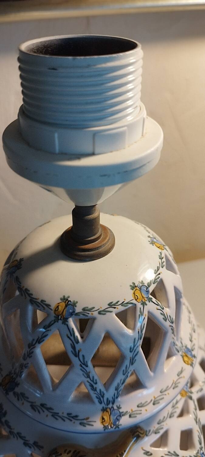 Lampshade with openwork from the Malicorne pottery.