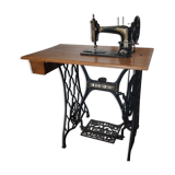 Old sewing machine H. Vigneron