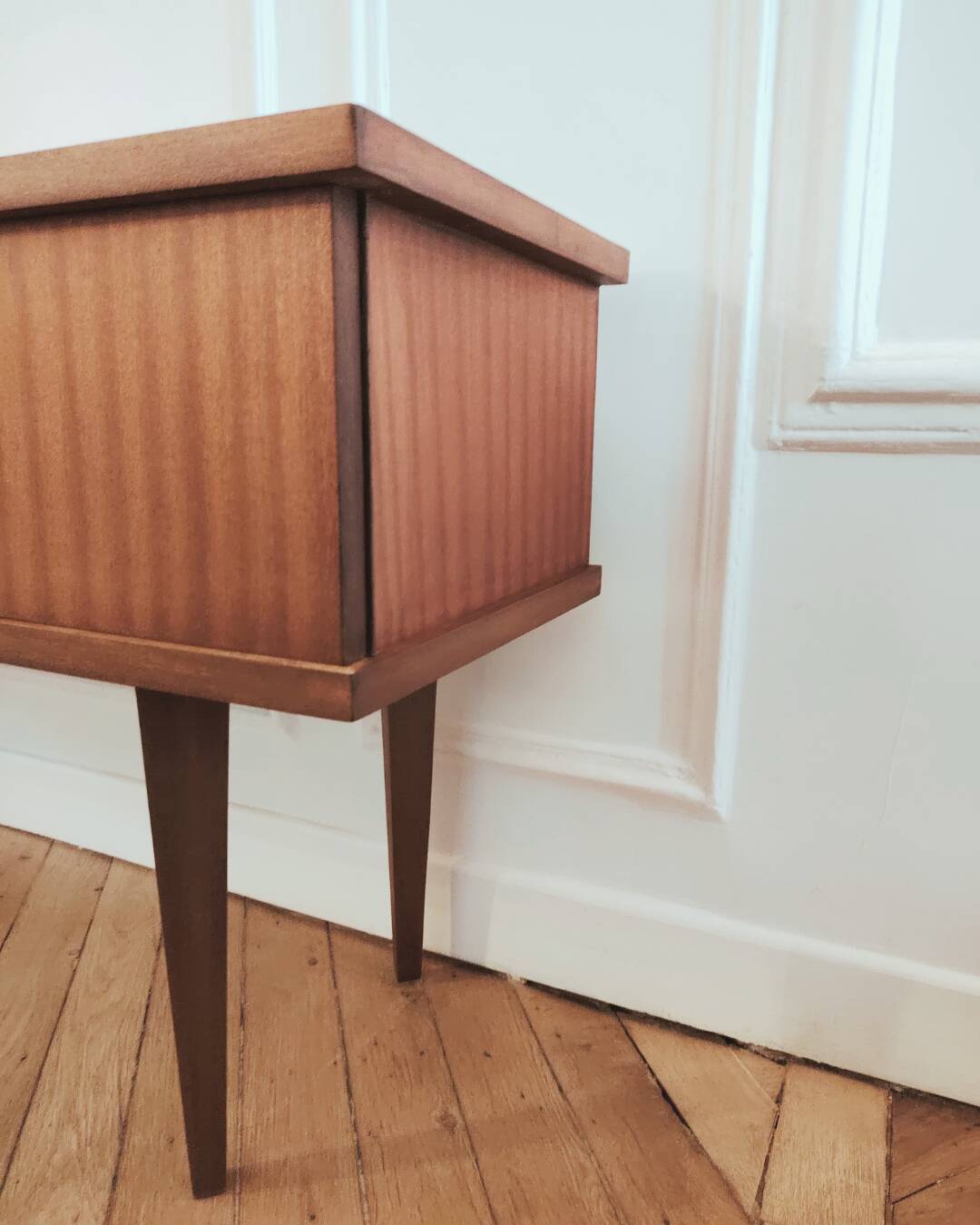 Petite enfilade/ meuble TV vintage rénové, années 50-60