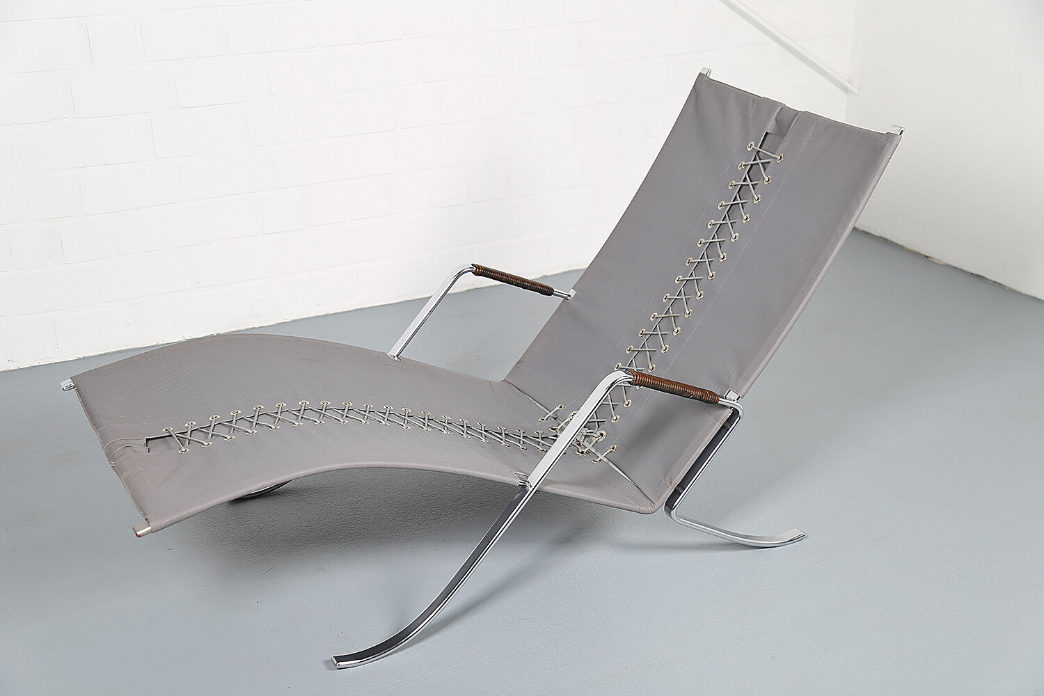 FK-87 Grasshopper design by Fabricius & Kastholm for Kill International