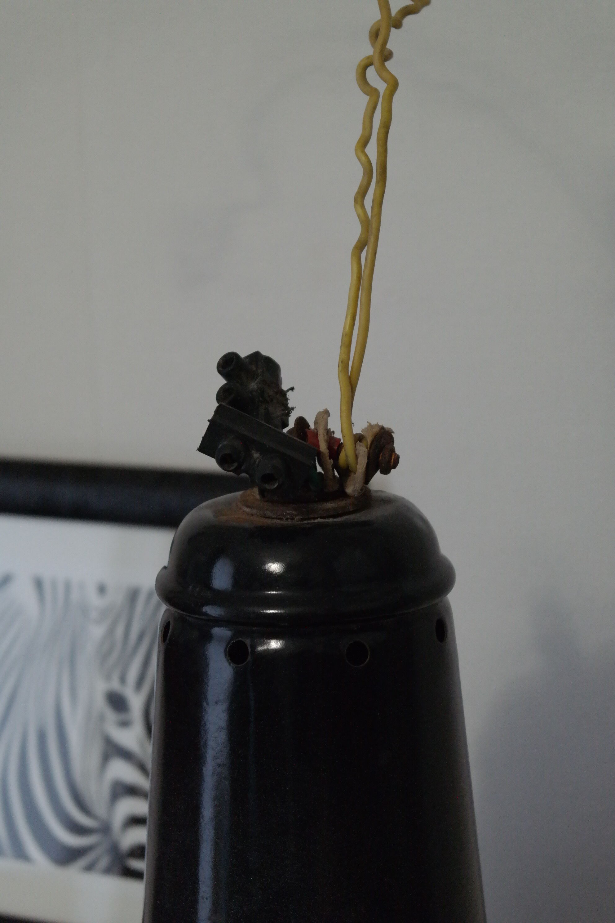 Industrial black bowl suspension