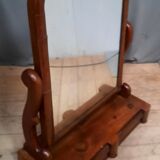 Barbiere en acajou du XIXe siècle