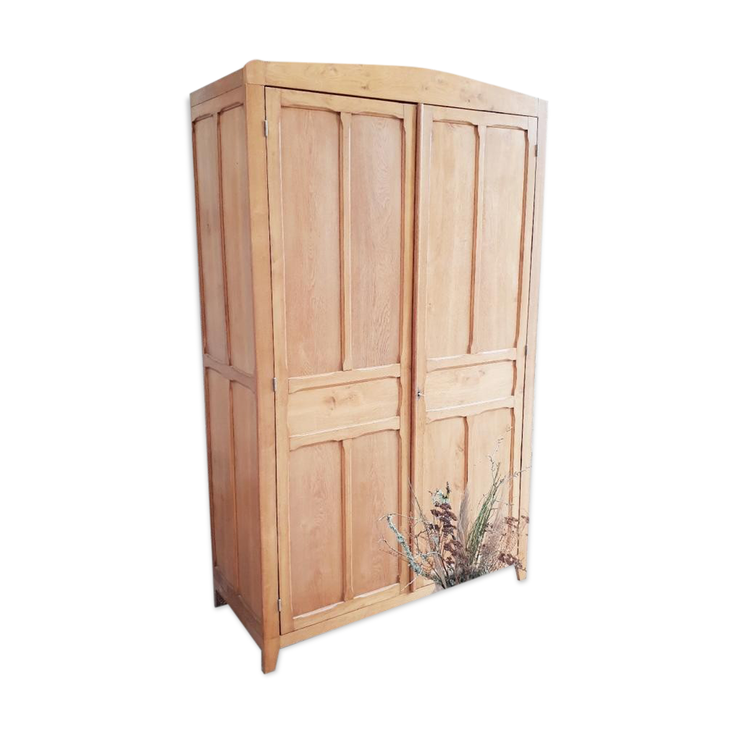 Vintage Parisian wardrobe