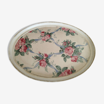 Oval resin tray with rose and ribbon pattern