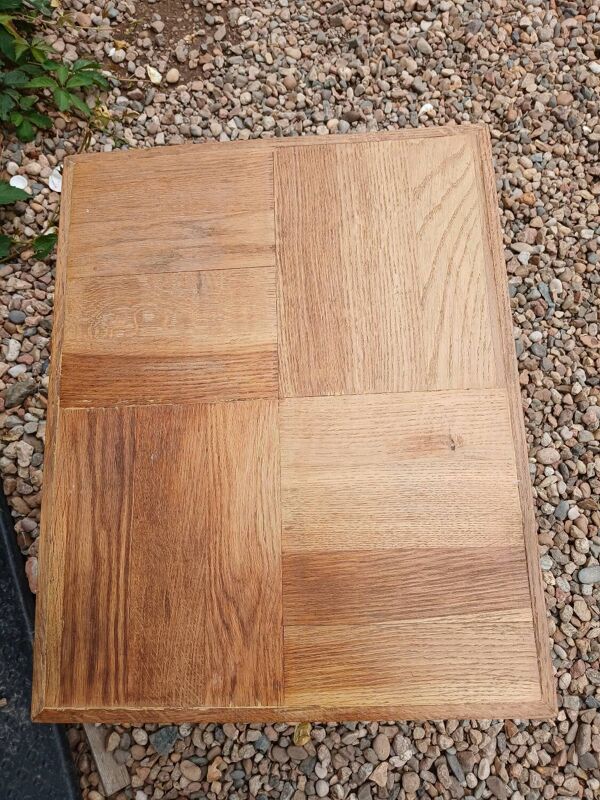 Petite table d'appoint ancienne