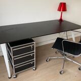 Design Grum table