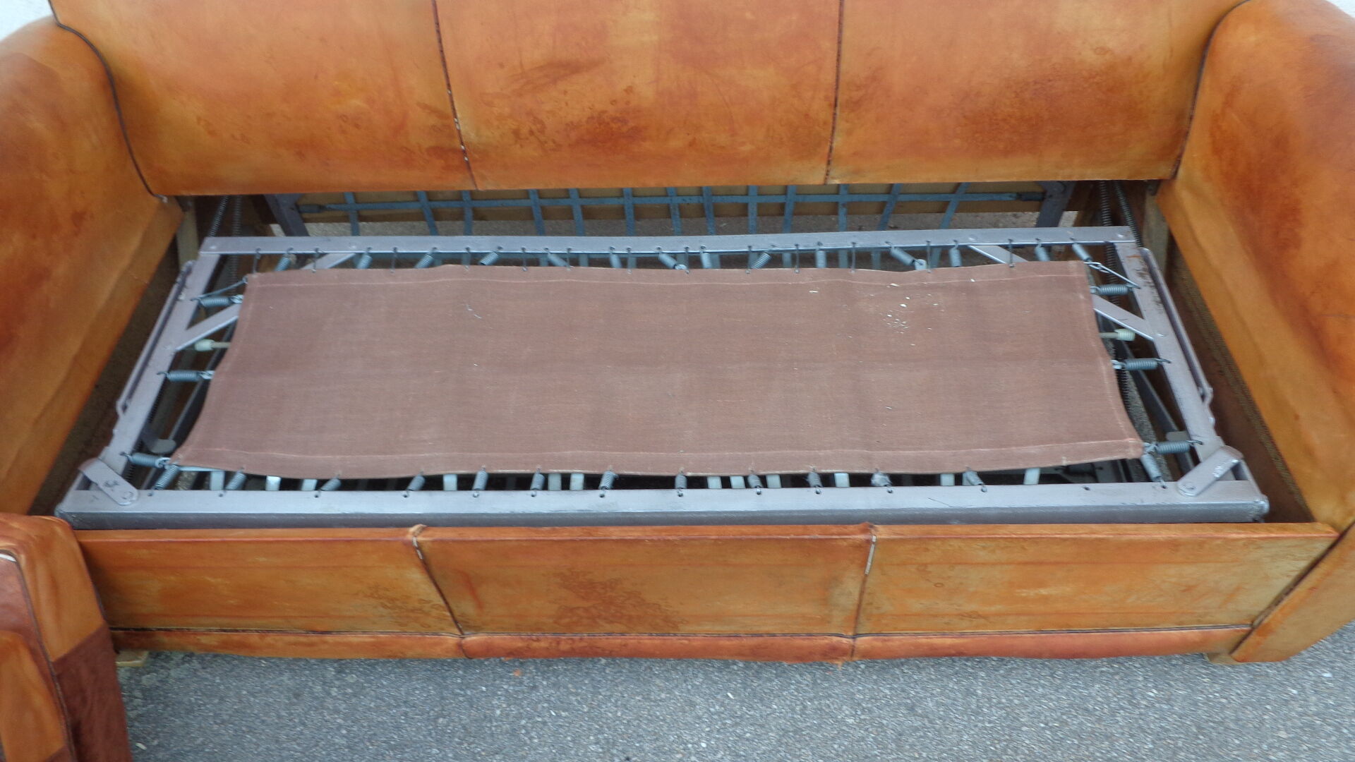 Sofa club leather mustache