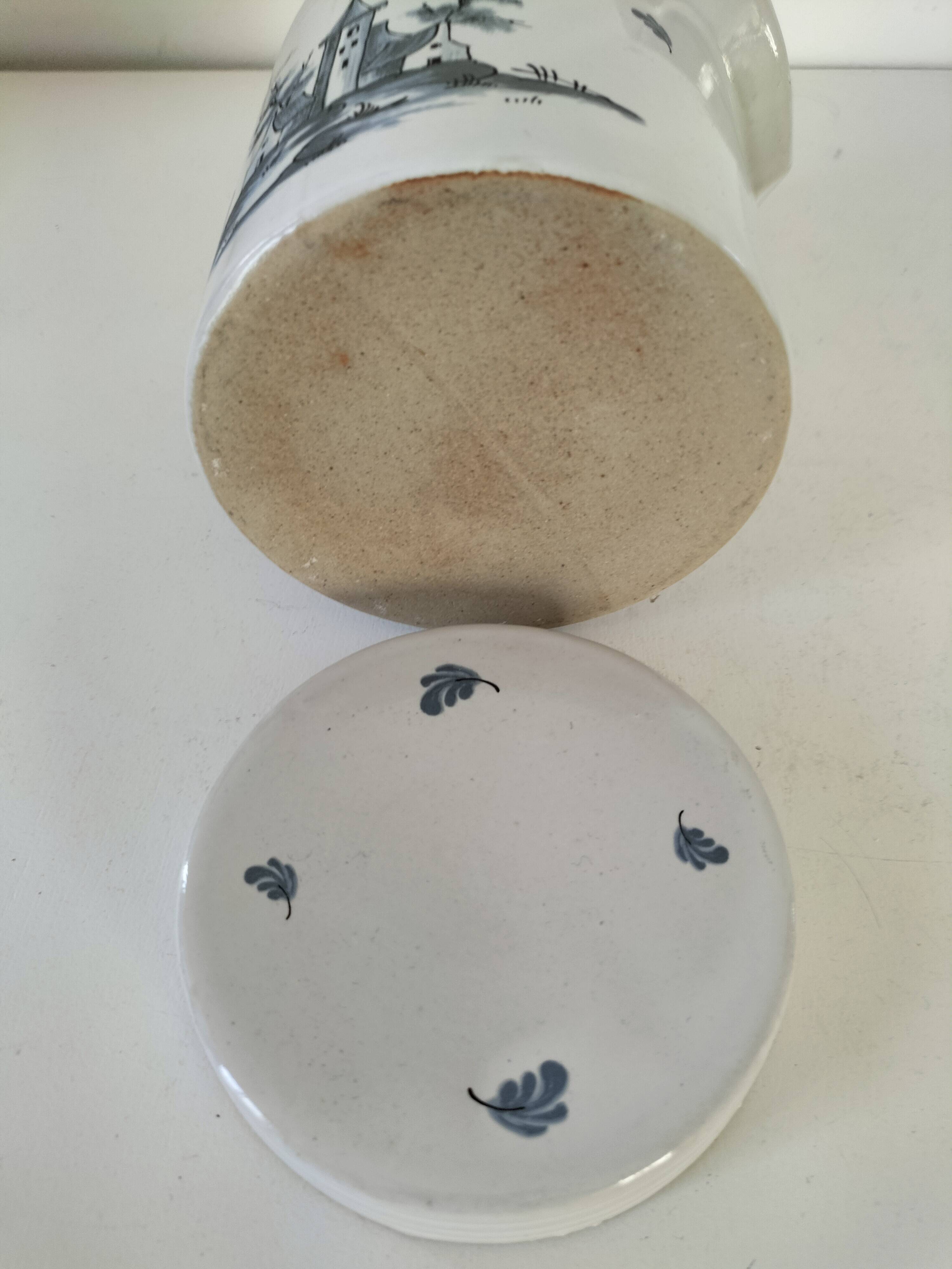 Stoneware storage jar with blue decoration – La Chapelle des Pots