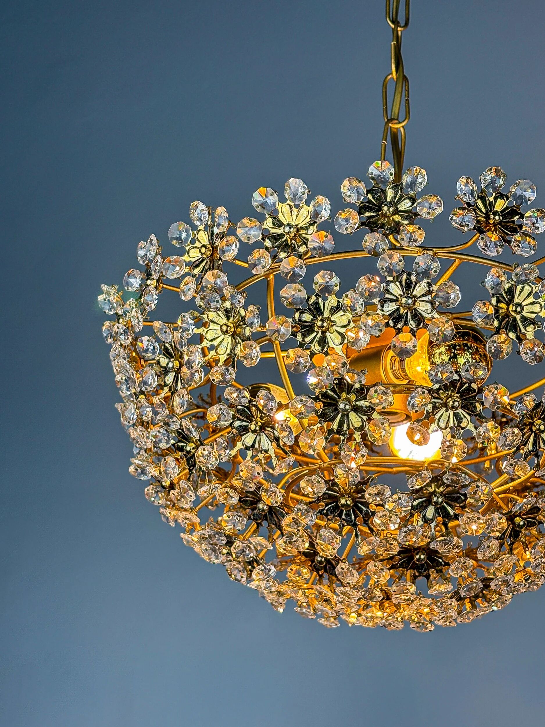 Bakalowits & Söhne floral crystal chandelier, Austria, 1970s