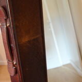 Free-standing mirror with leather frame