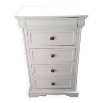 Antique chest of drawers