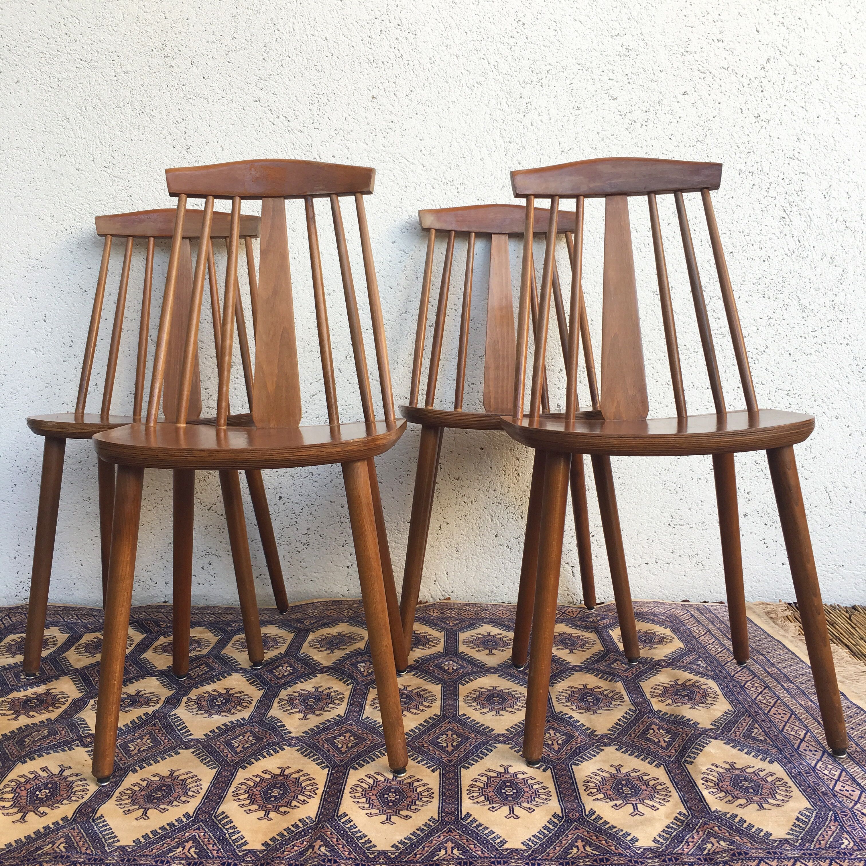 Set of 4 scandinavian chairs