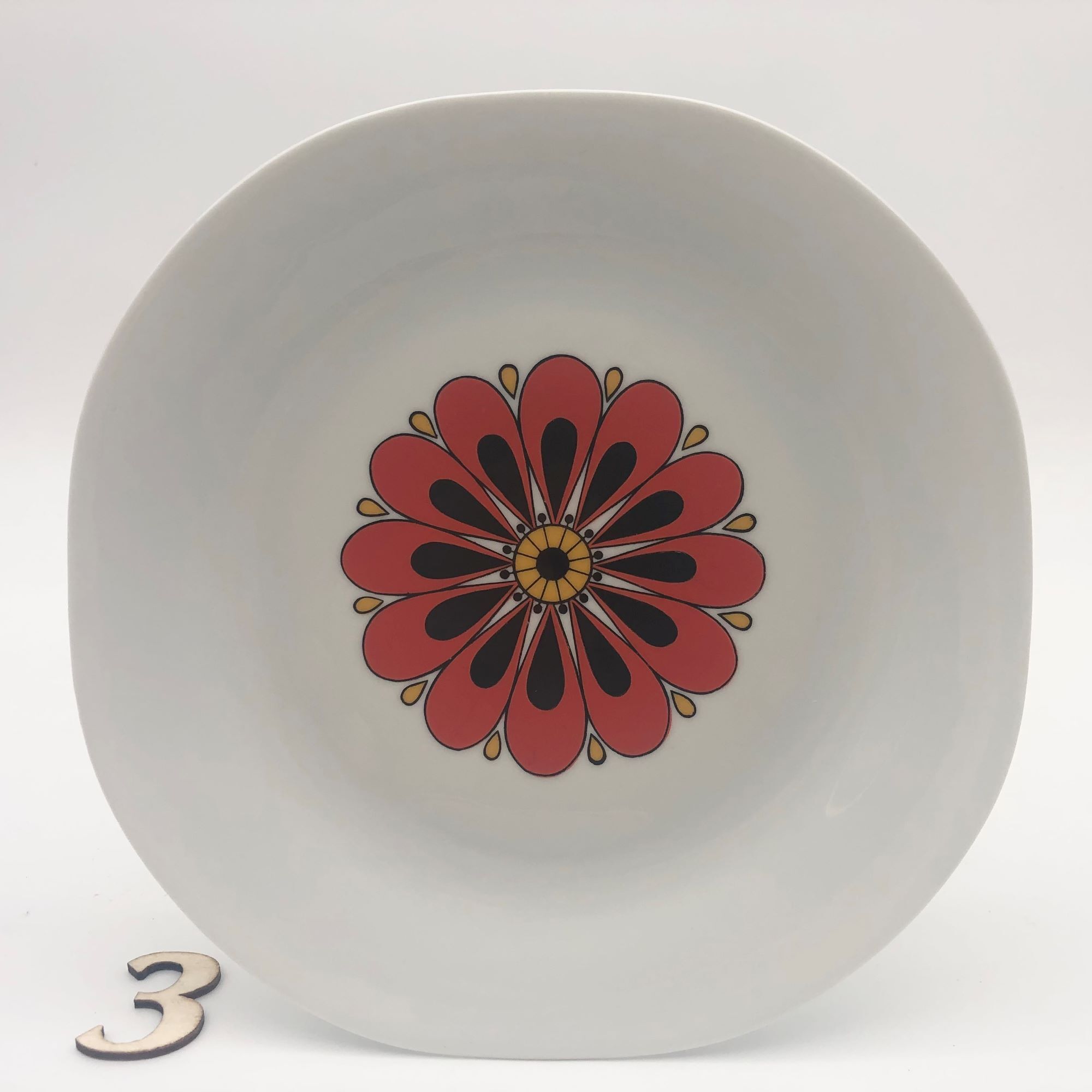 Jacques-André Souchet for Massé Surget set of six plates and a dish