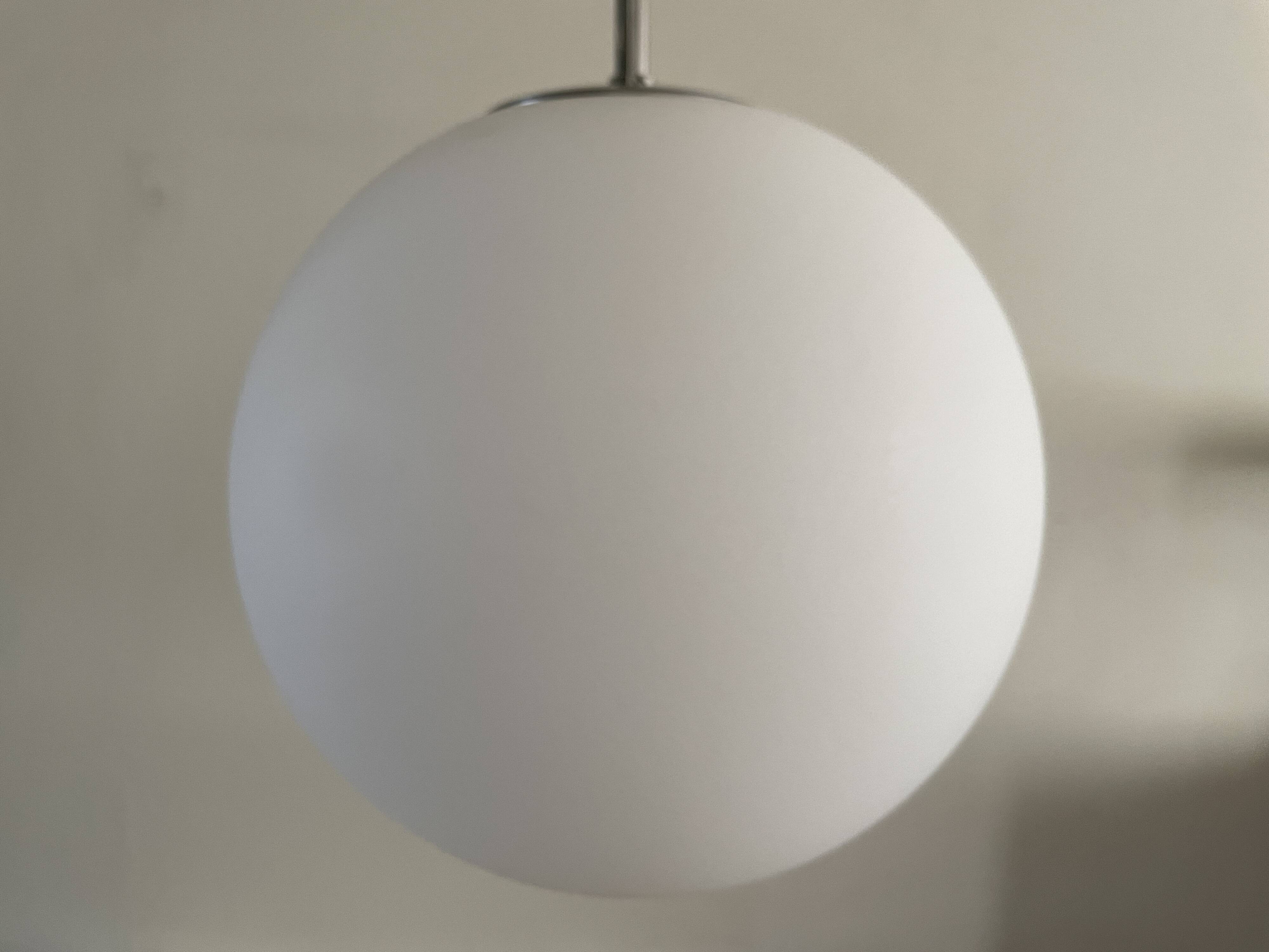 3 Giso ball pendant lights by Gispen