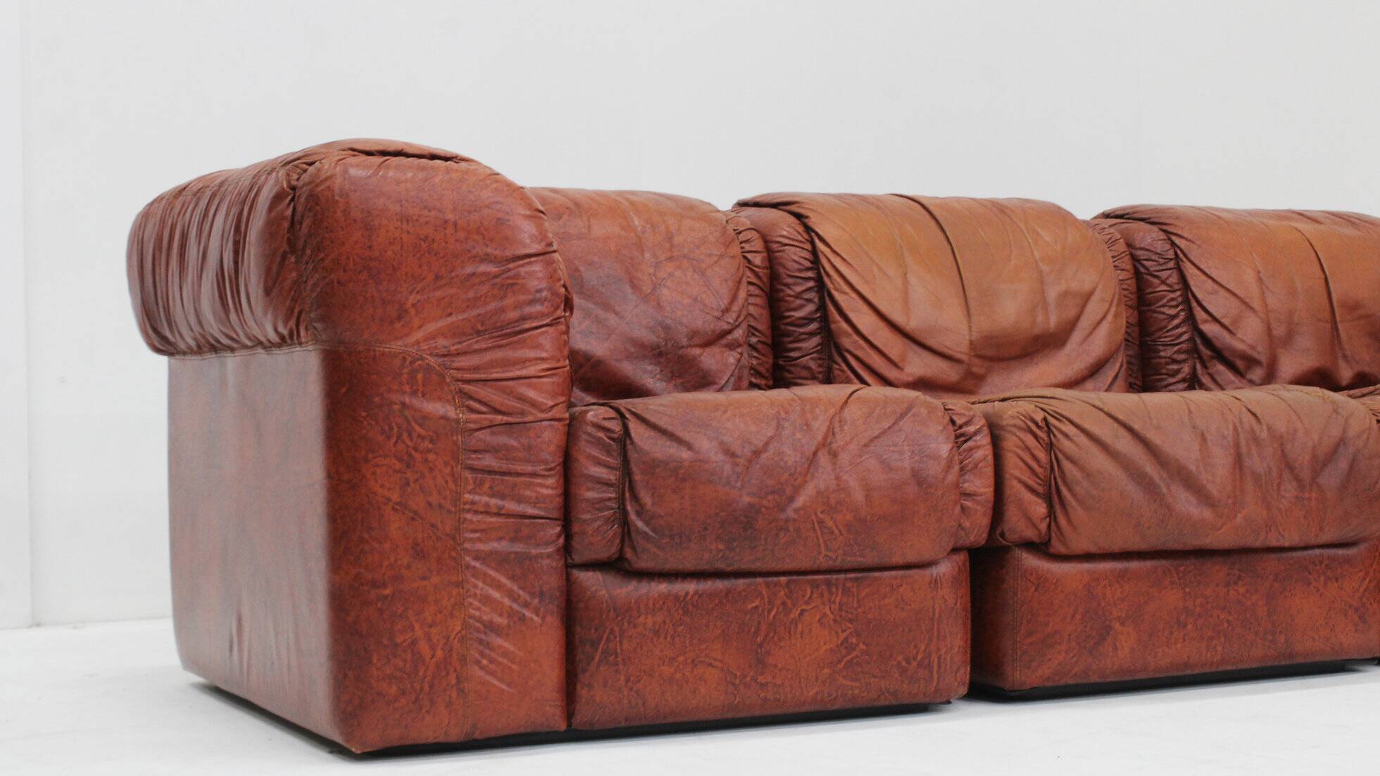 Vintage Seven Salotti modular sofa in cognac leather, Italy 1970s