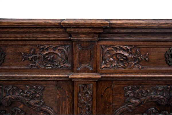 Buffet ancien, France, fin du 19ème siècle