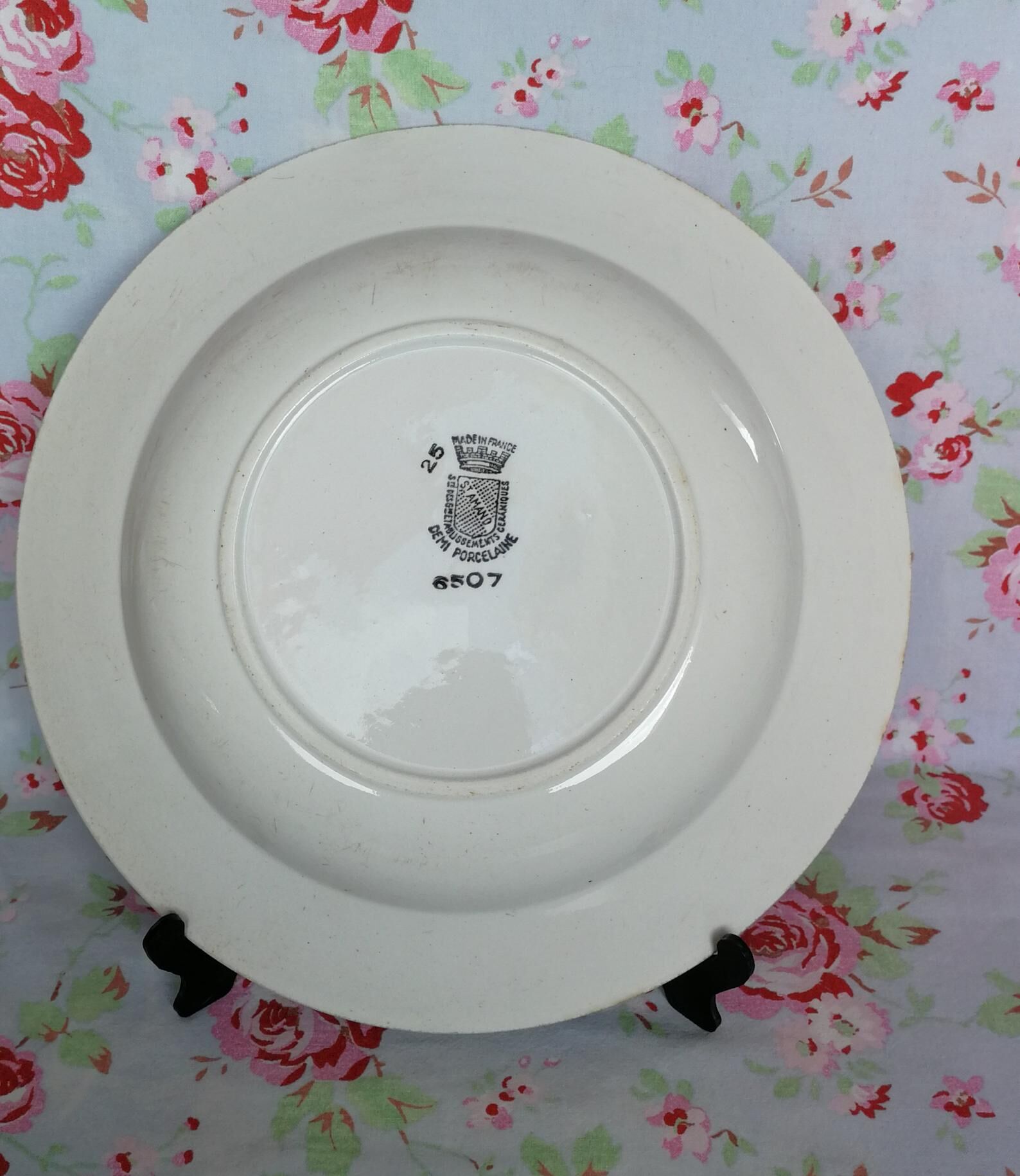 Round deep dish Saint Amand in Terre de Fer vert