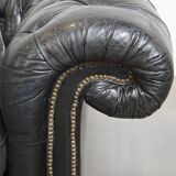 Canapé Chesterfield 2,5 places en cuir de vache noir de style anglais classique