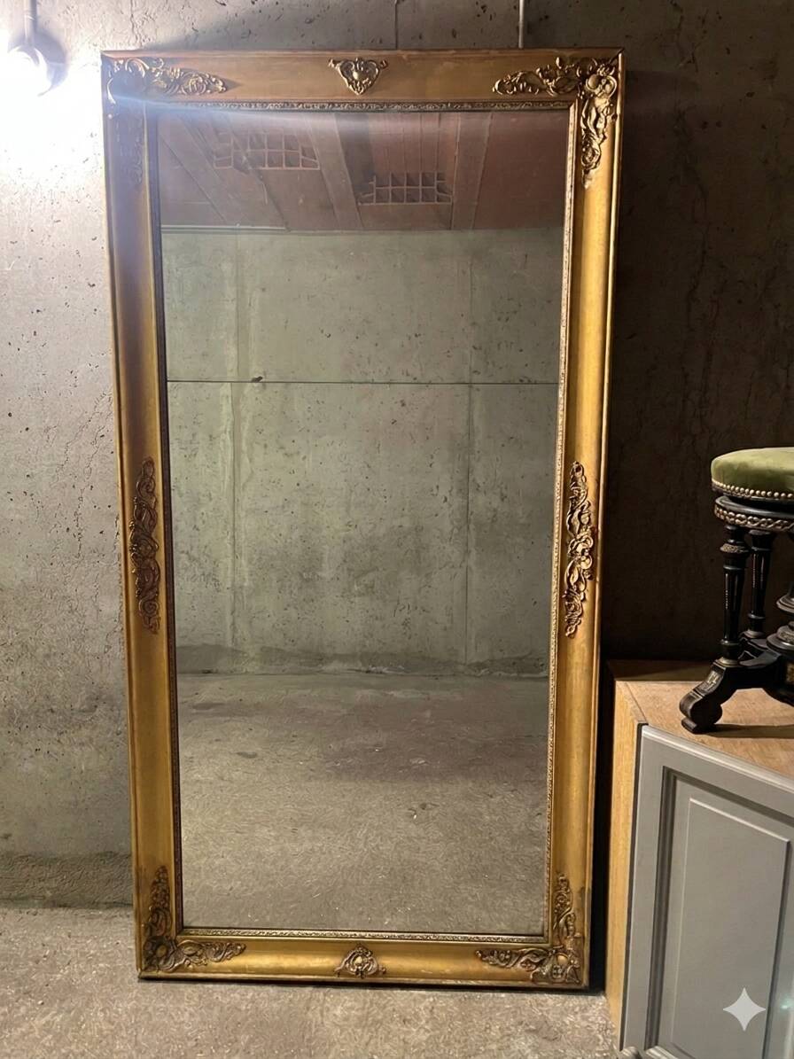 Exceptional Large Golden Mirror with Pediment - Louis XV / Neo-Baroque Style