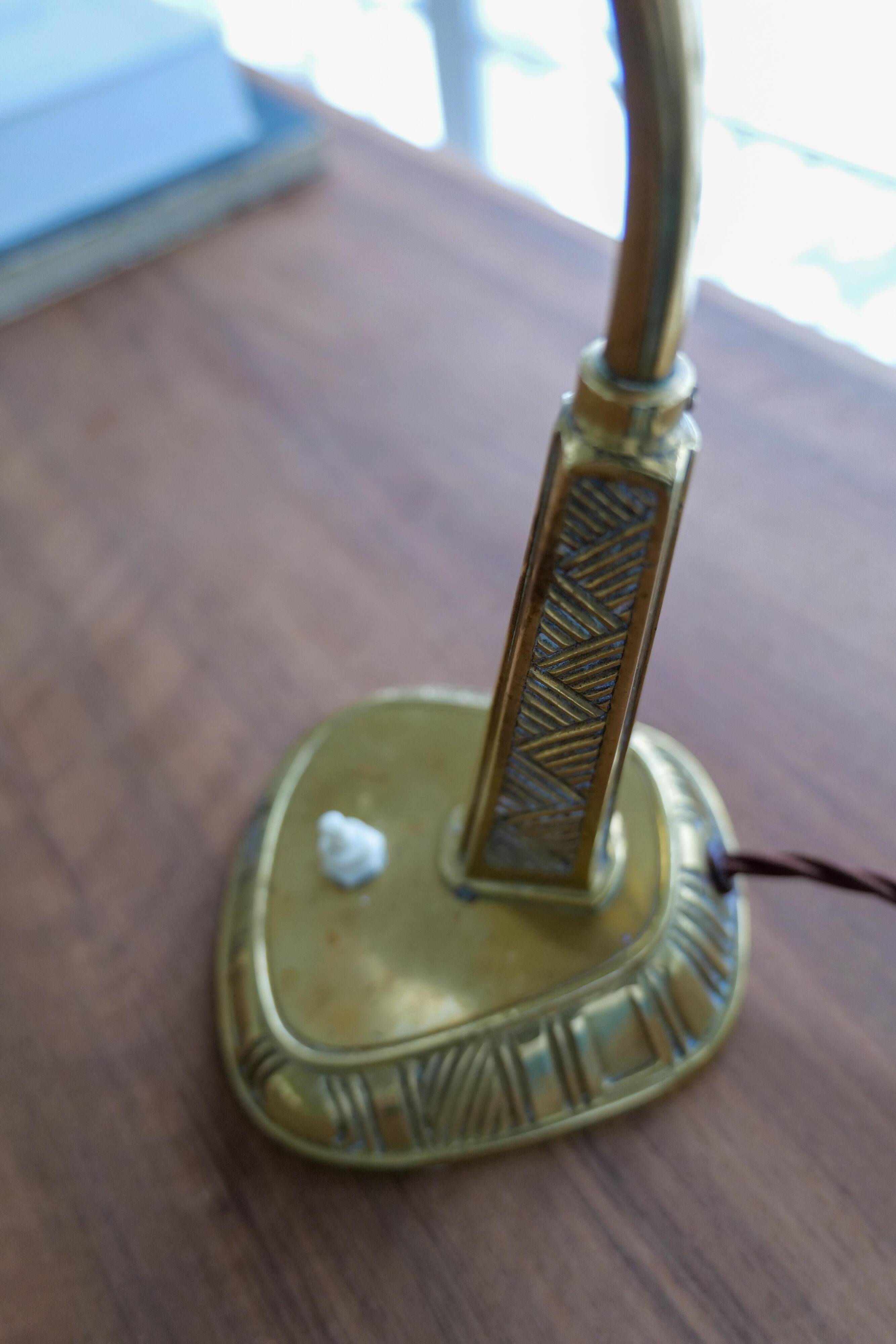 Table lamp in brass E1139 by Sonja Katzin for ASEA, Swedish design 1940.