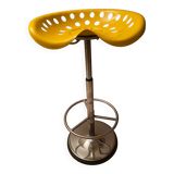 Mirama telescopic tractor seat stool