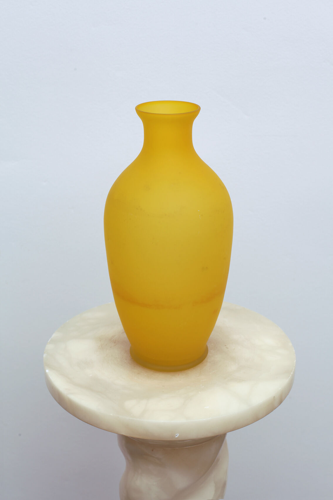 Yellow shortbread vase