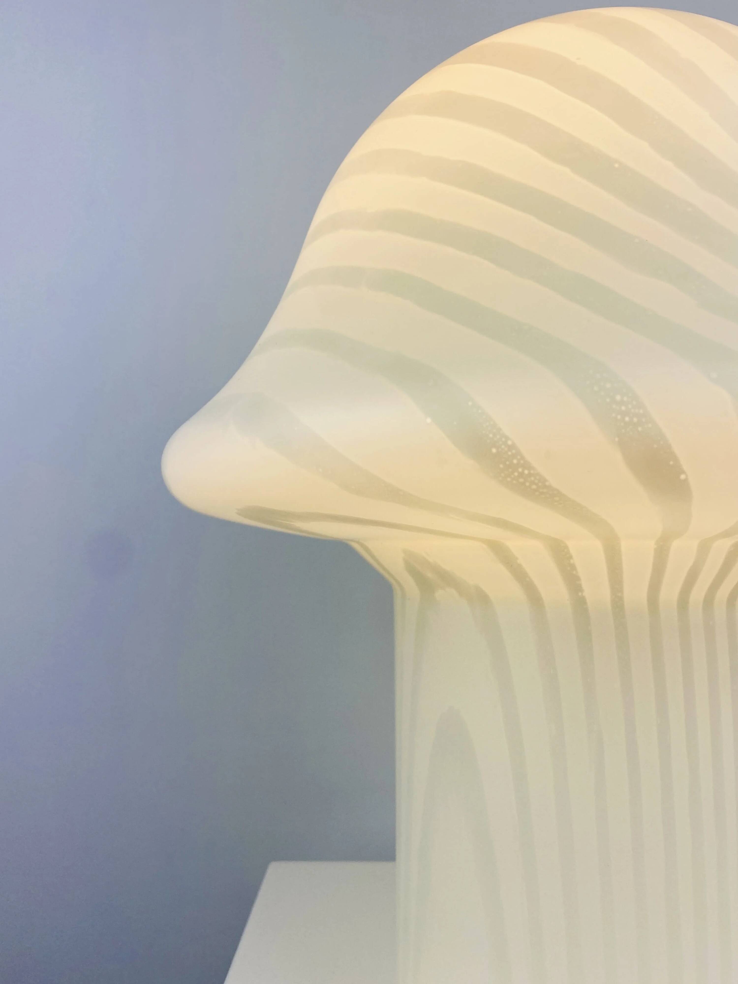Large mushroom-shaped table lamp in white crystal glass with striped zebra pattern Peill and Putzler XL 1970