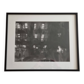 Photographie argentique scène urbaine Rosine Nucimovici encadrée 52x42 cm