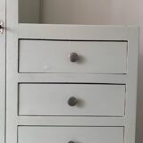 Armoire asymétrique