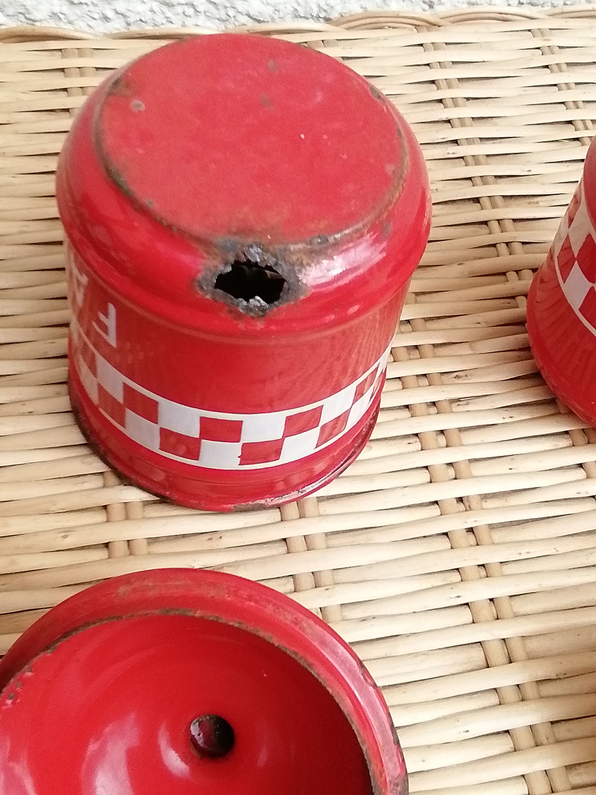 Spice pots enamelled sheet decoration Lustucru red