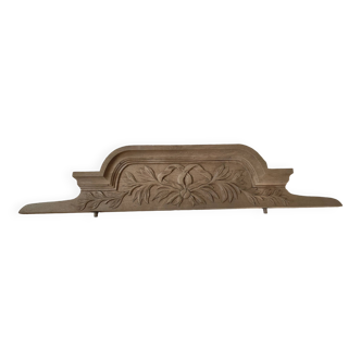 Old oak pediment