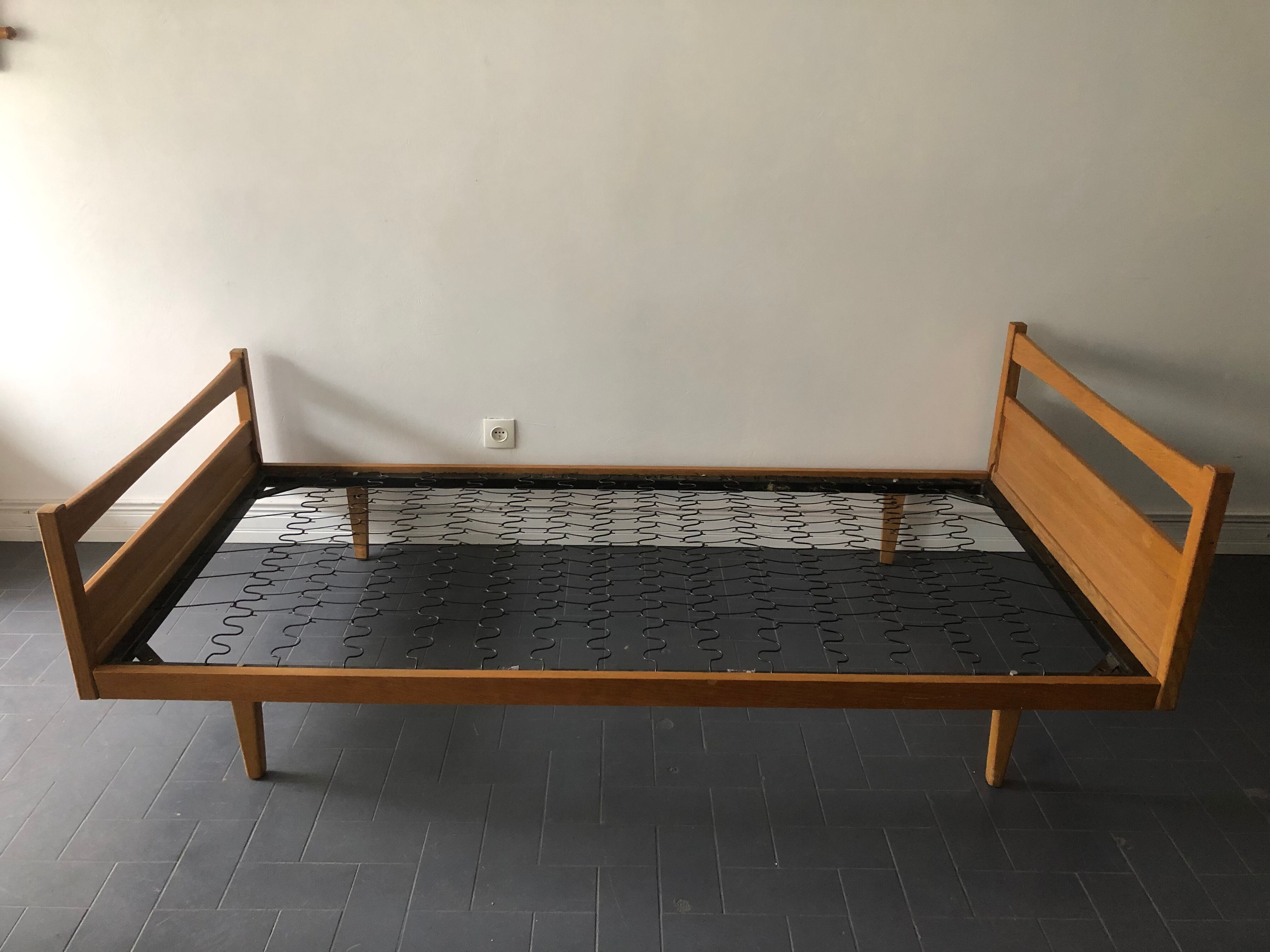 Feet compass vintage bed frame