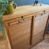 Low furniture double curtains