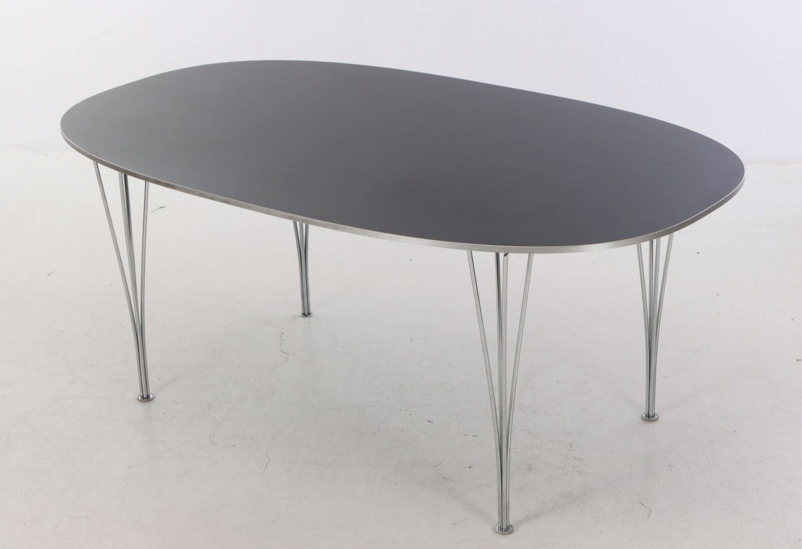 Superellipse table limited edition numbered by Bruno Mathsson and Piet Hein - Denmark 70s/80s