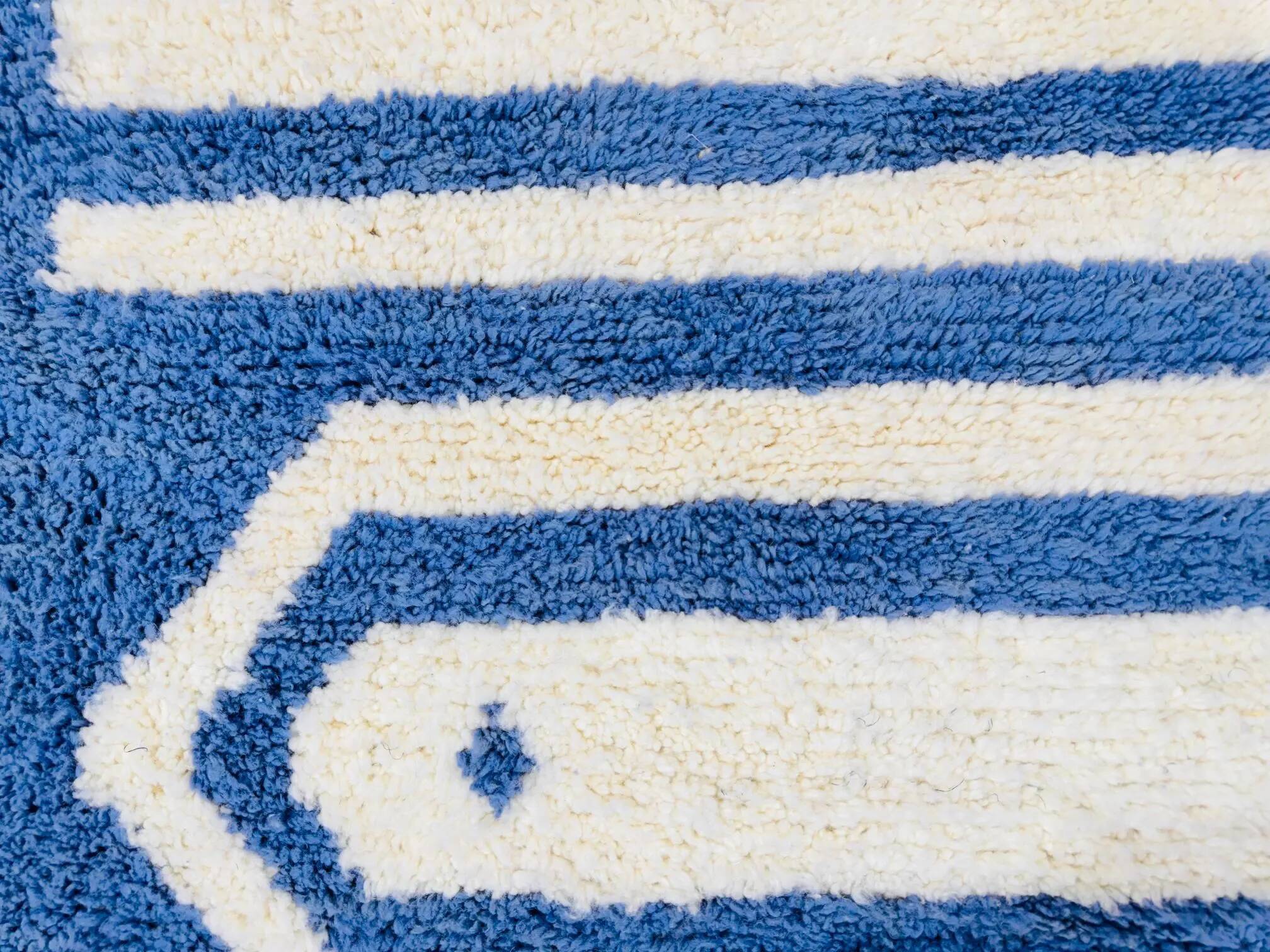 Handmade Moroccan rug 3 x 2 m