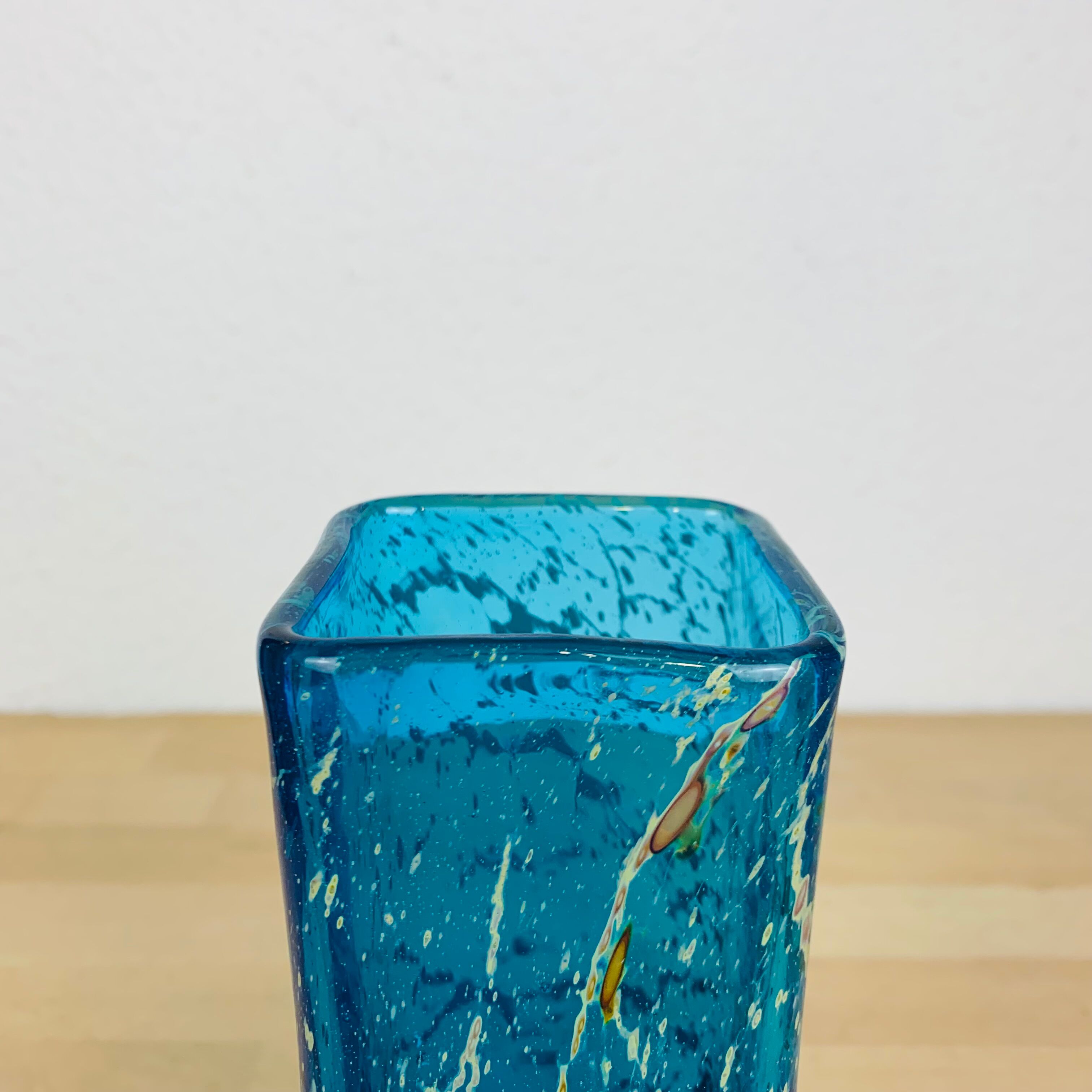 Vase verre Gozo Cittadella bleu et doré