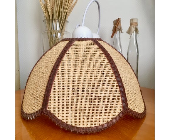 Vintage wicker hanging lamp shaped flower