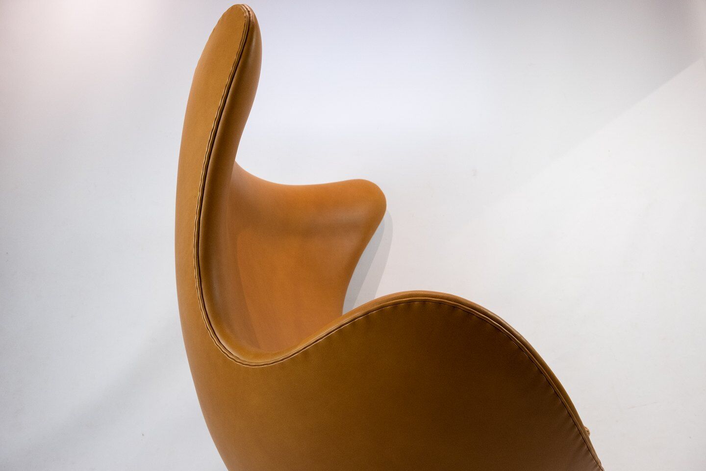 The Egg, model 3316 designed by Arne Jacobsen in 1958 and manufactured by Fritz Hansen.