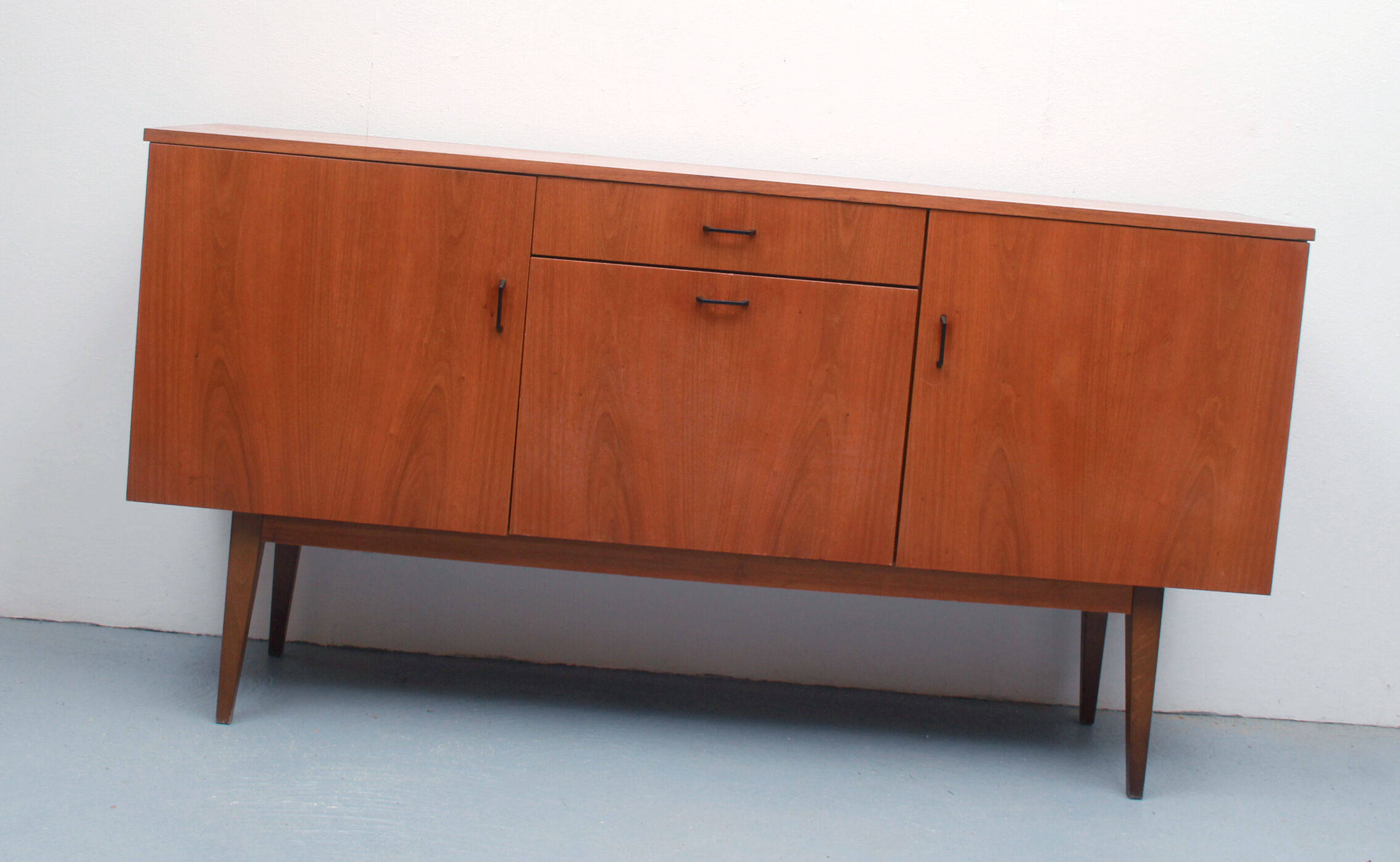 1960s sideboard in walnut with bar case