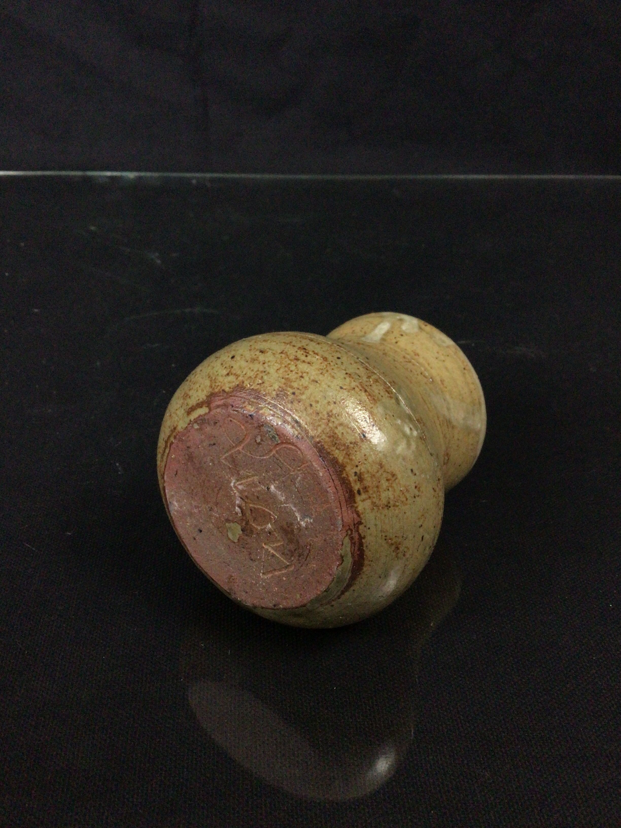 Stone stone vase Lion Puisaye