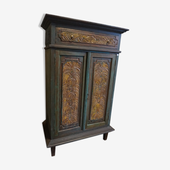 Marriage Java Cabinet