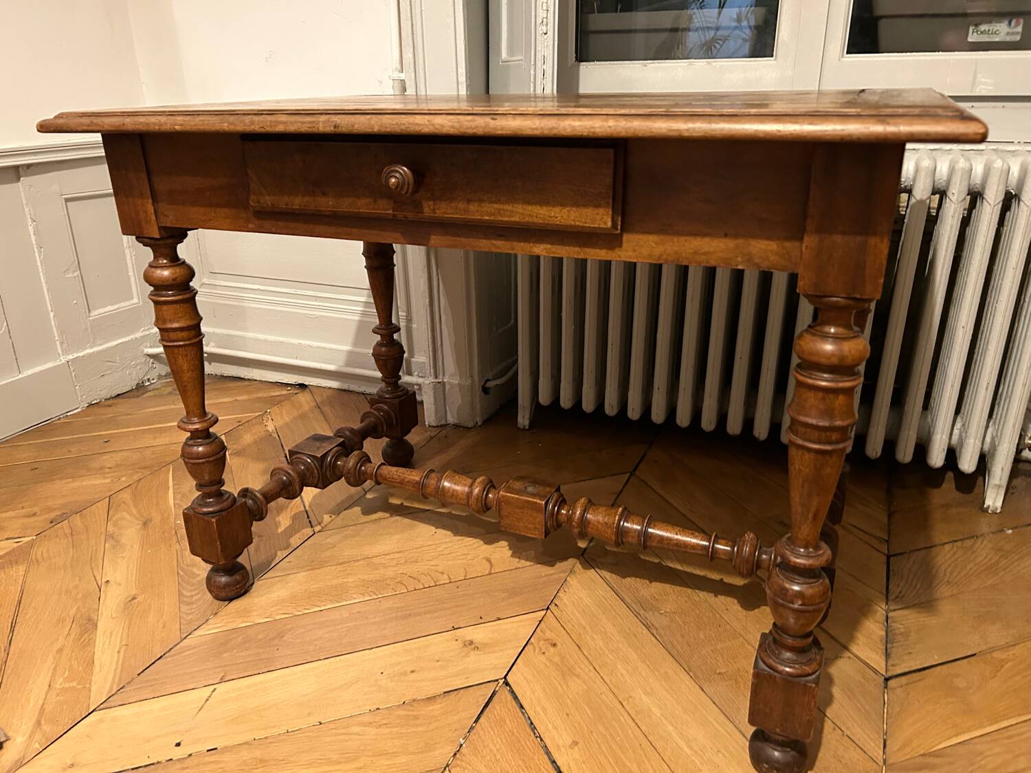 Bureau style Louis xiii / 100*65*h72/ bois