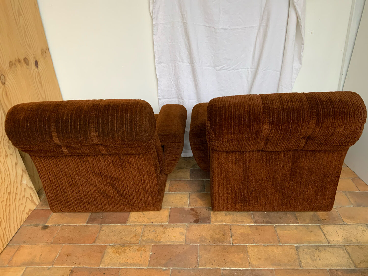 Paire de fauteuils 70s