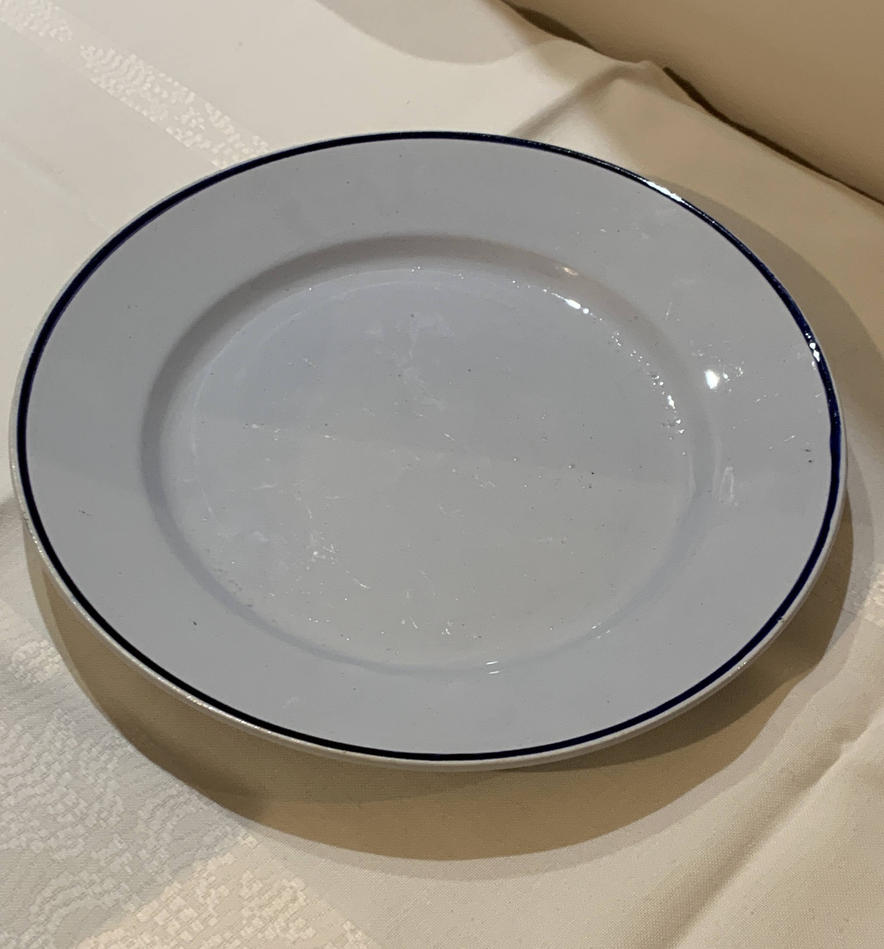 Round earthenware dish brand hbcm 1930