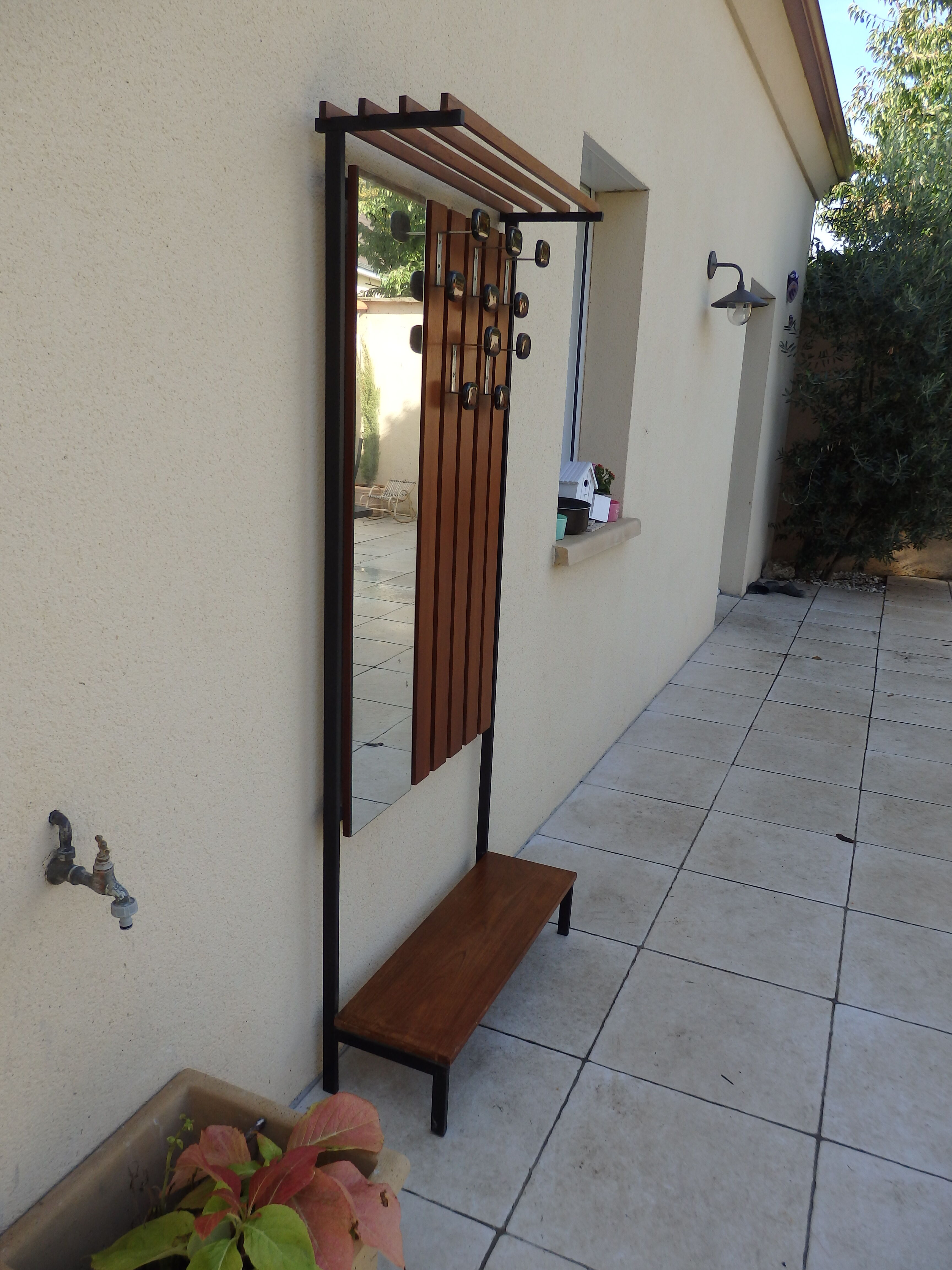Wardrobe coat in vintage teak