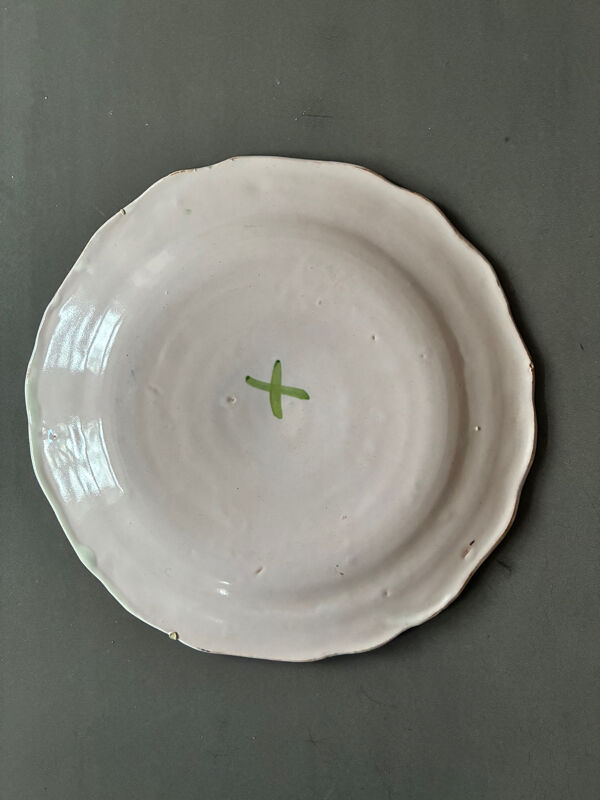 Assiette en faïence Moustiers XVIIIe